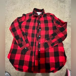 Like New OLD NAVY  size small petite Buffalo Check Flannel